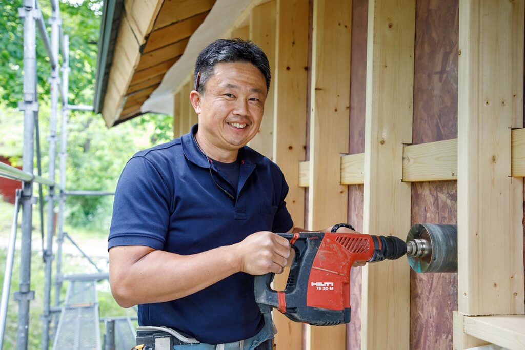 自然素材＋ZEH（ネットゼロエネルギーハウス）の「社員宅」ご紹介　札幌市Z邸