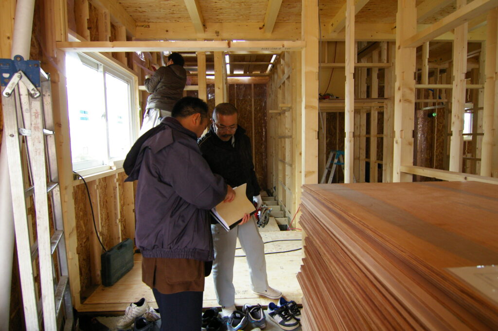 春の現場　ガンダムカラーのＭＡＸ（＾＾）